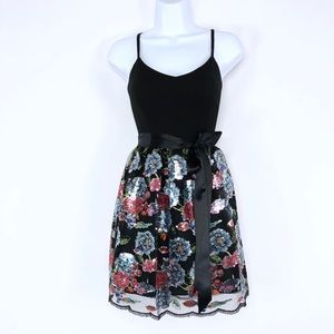 Teeze Me Sleeveless Sequin Lace Floral Dress